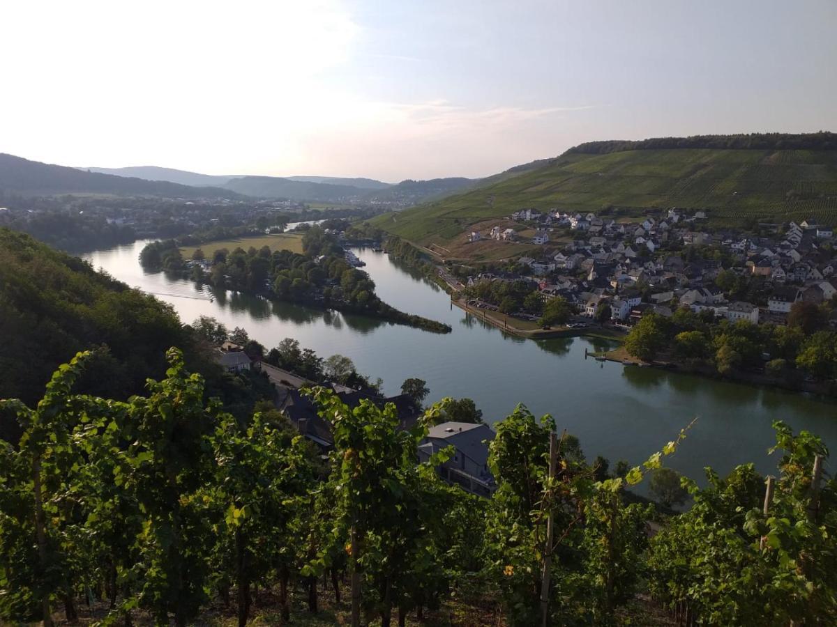 Ferienwohnung Moselblick Bernkastel-Kues Zewnętrze zdjęcie